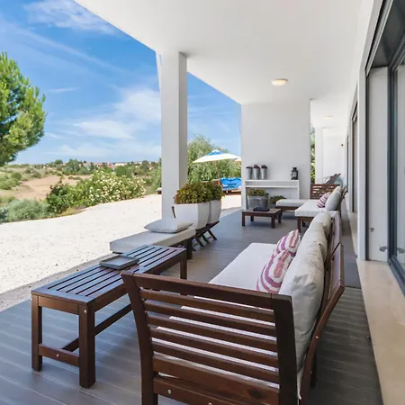Xitaka - Modern Large Great Views