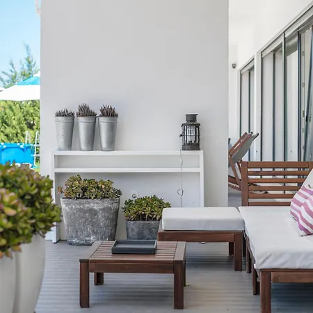 Xitaka - Modern Large Great Views Villa *